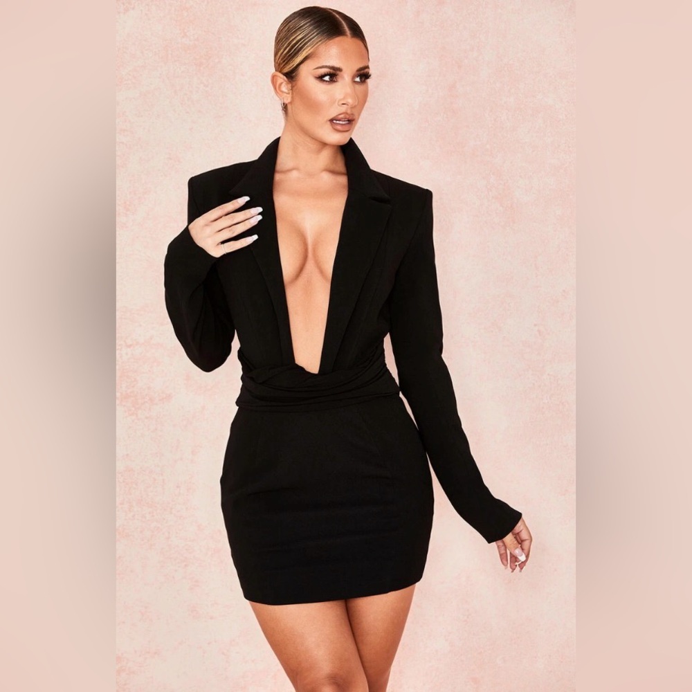HOUSE OF CB 'Regina' Black Tuxedo
Dress /Size L-US 8-10